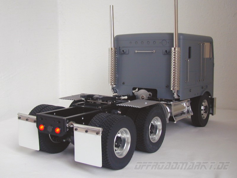 Tamiya Globe Liner, King Hauler 1:14 RC Truck Modellbau 1:14